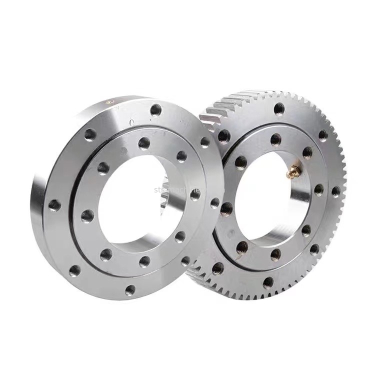 GCr15/50Mn/42CrMo precision crossed roller bearing RU85UUCO CRBF3515ATUU XSU080398